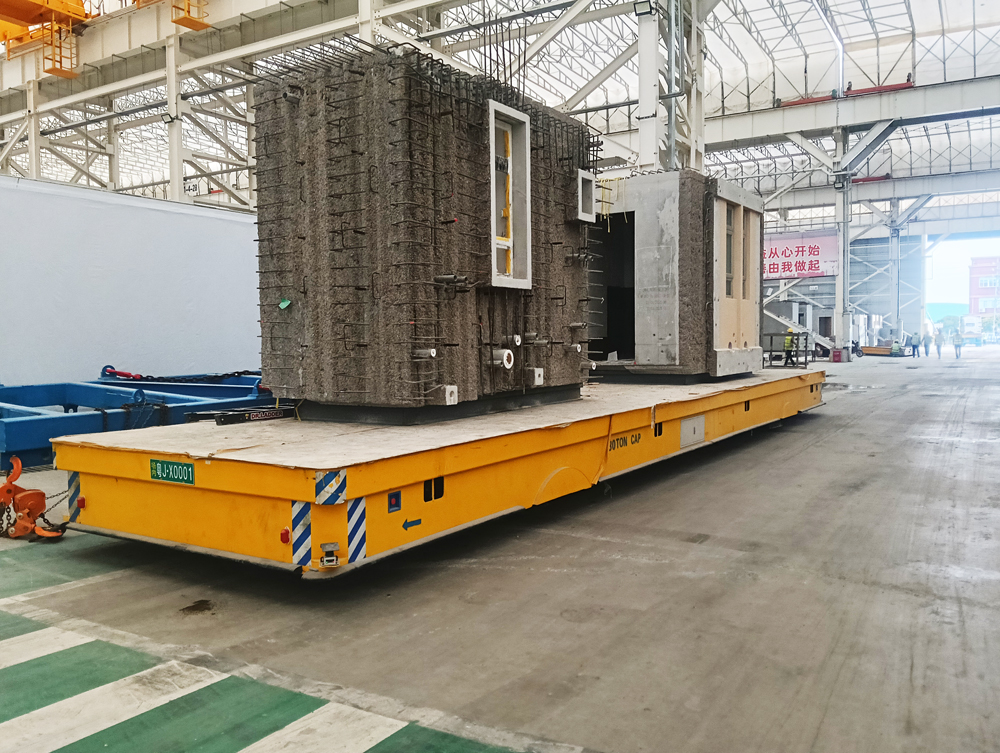 13米舵輪全向車-磁導(dǎo)航AGV成功交付江門客戶 助力重型水泥房體高效轉(zhuǎn)運(yùn)！