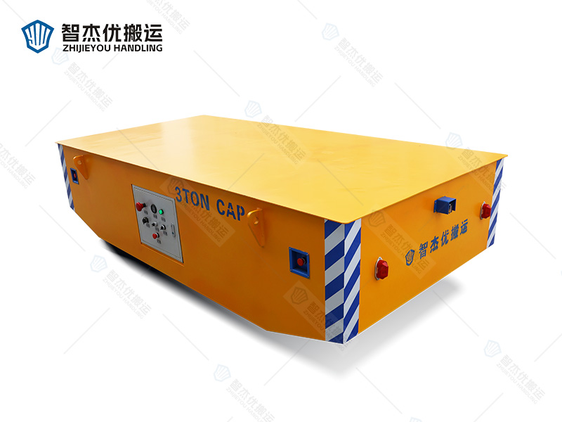 3噸差速轉(zhuǎn)向無(wú)軌車(chē)